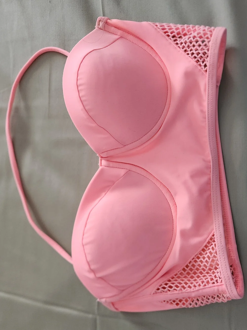 La Hearts Pink Padded Bralette with Mesh Insets - Picture 1 of 3